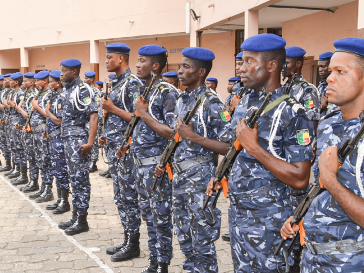 Police Républicaine : 1 785 nouvelles recrues présentées au drapeau à Bembèrèkè