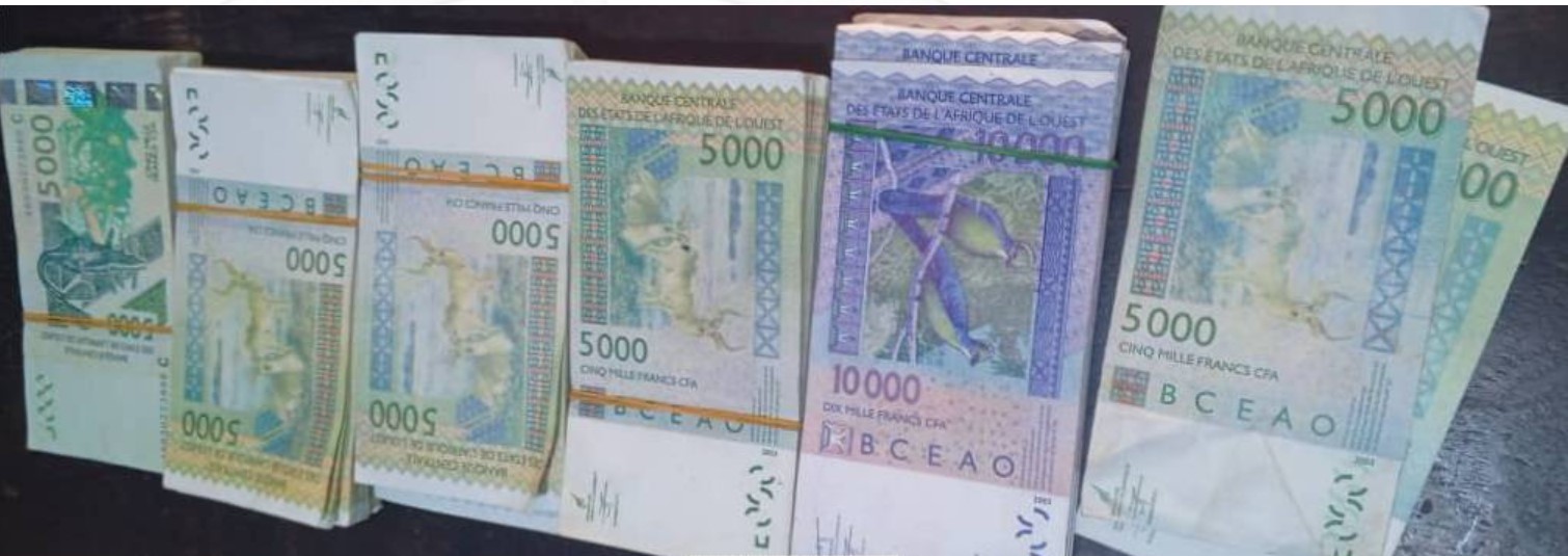 Commune de Kétou : Un individu détenant environ 3 millions de faux billets arrêté