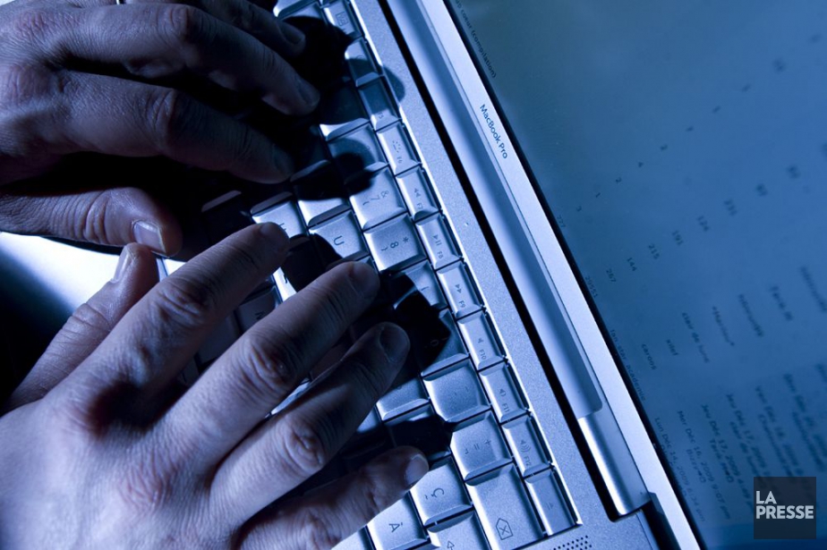 Cybercriminalité dans le Zou : 16 cybercriminels « brouteurs » arrêtés à Abomey et Bohicon