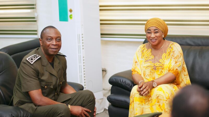 Affaire Sociale : la ministre Mariam Djaouga Sacca à l’écoute des populations à Cotonou