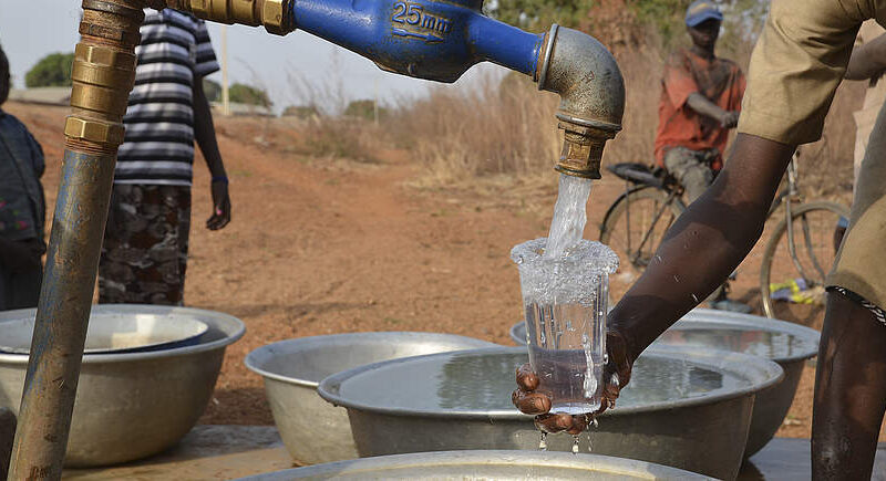 Accès à l’eau potable : le gouvernement lance la réalisation de 4 systèmes multi-villages