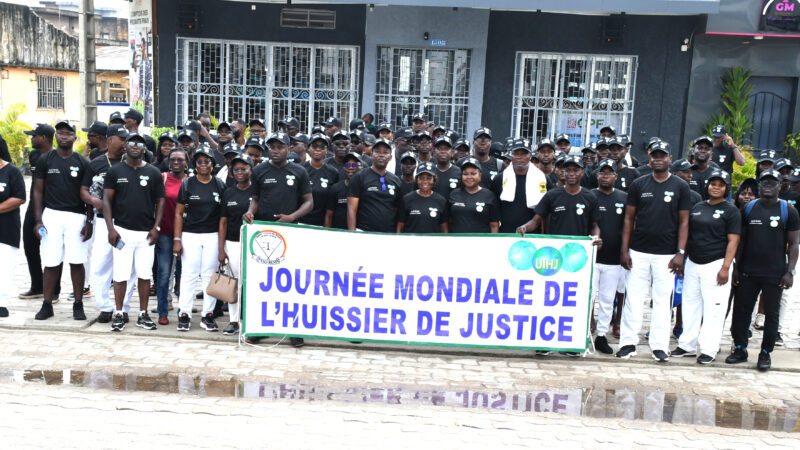 Journée mondiale des huissiers de justice : Une caravane annonce les couleurs dans la ville de Cotonou