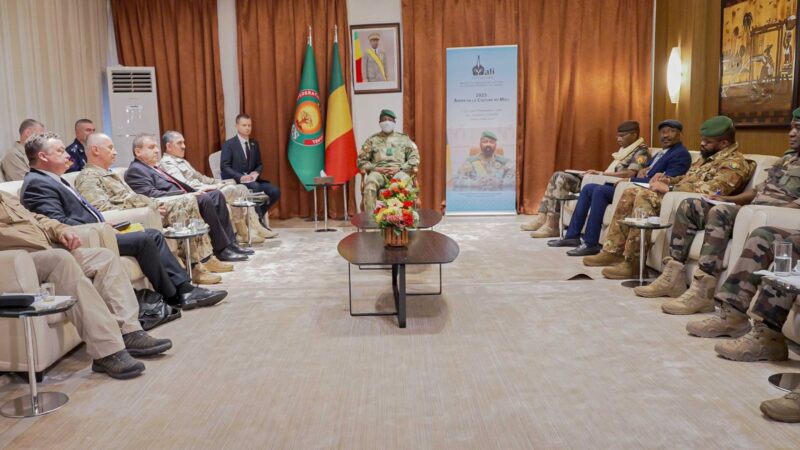 Coopération militaire Mali-Russie : Le Président Assimi GOÏTA reçoit une délégation russe