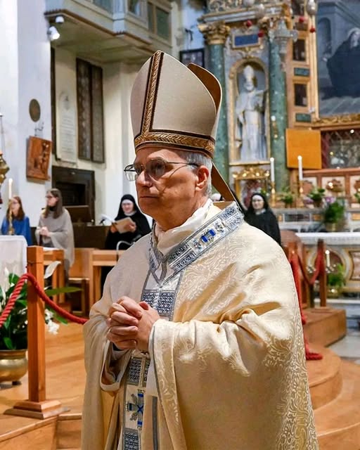 Quand les portes fermées deviennent des grâces : le Pape Léon XIV appelle à discerner la protection divine