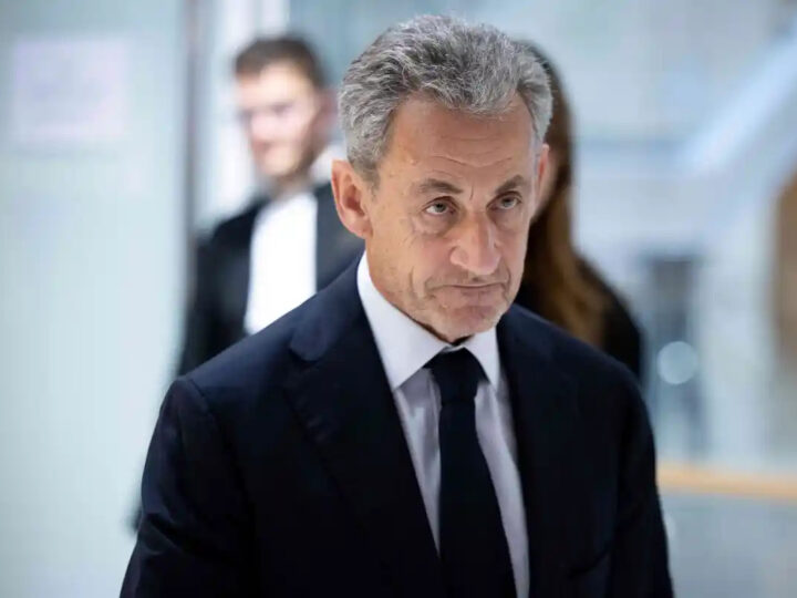 Procès libyen: Nicolas Sarkozy libéré de prison, «la vérité triomphera» assure l’ancien président