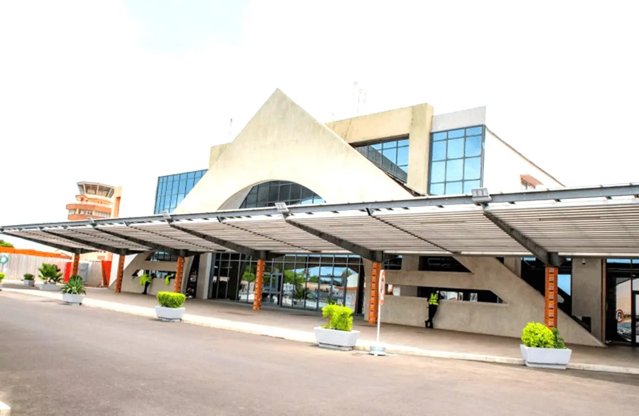 Cotonou : Le gouvernement adopte une nouvelle dénomination de l’aéroport
