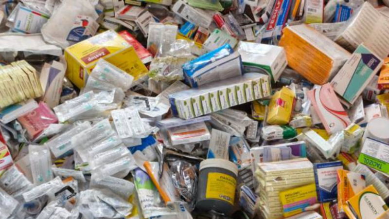 Bénin : Des faux médicaments saisis au grand marché de Porto-Novo.