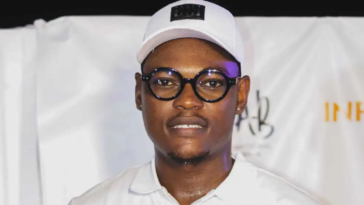 Bénin : présenté à la Criet, le TikTokeur Alain Kenneth remis en liberté en attendant son procès