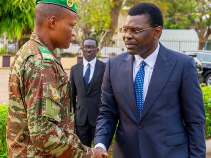 Assemblée nationale : hommage aux soldats tombés lors de l’attaque terroriste de Karimama