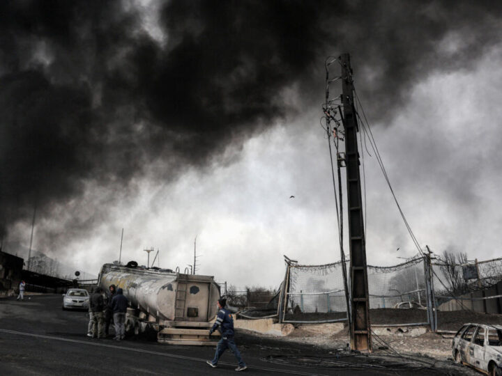 Guerre au Moyen-Orient: 5 millions de tonnes de CO2 ont déjà été émises, selon un rapport