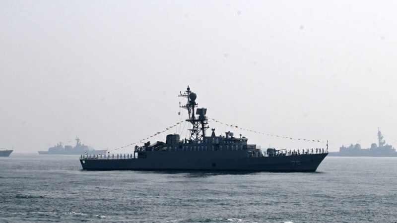 Conflit au Moyen-Orient : Les États-Unis coulent 24 navires de guerre de la marine iranienne