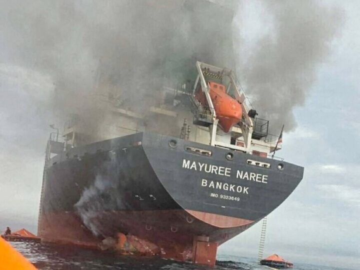 Détroit d’Ormuz : l’Iran frappe deux navires accusés d’avoir ignoré ses avertissements