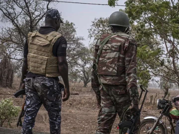 Bénin : Quatre militaires tués dans des attaques à la frontière burkinabè