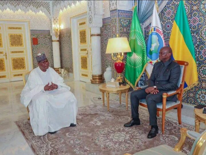 Gabon : Boni Yayi et Brice Clotaire Oligui Nguema autour d’une Cité de la démocratie