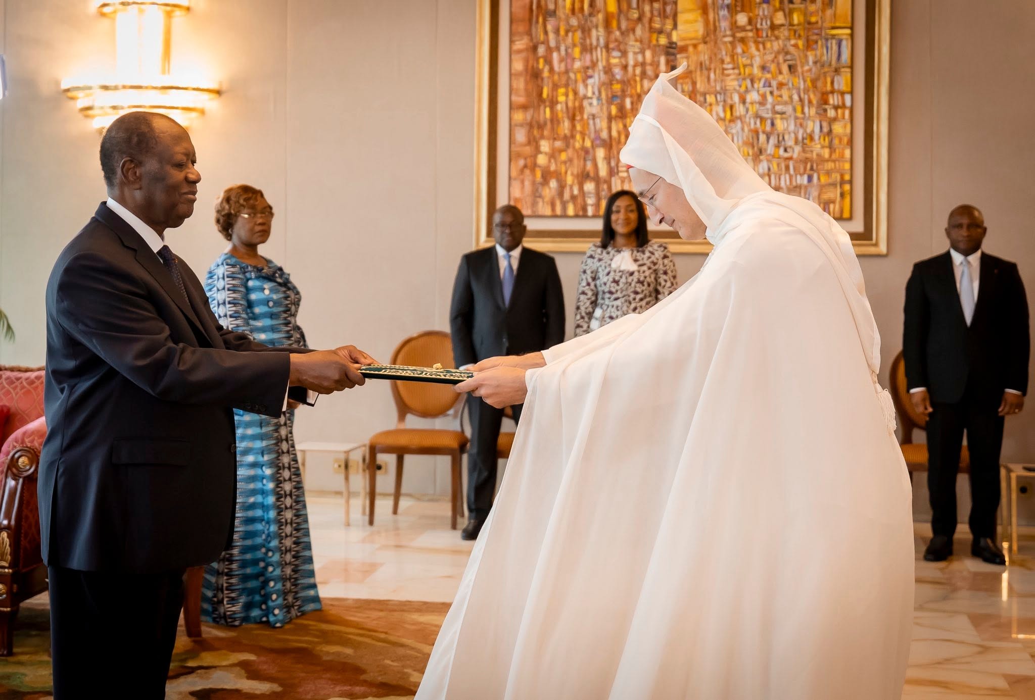 Côte d’Ivoire : Six nouveaux ambassadeurs s’engagent à renforcer la coopération