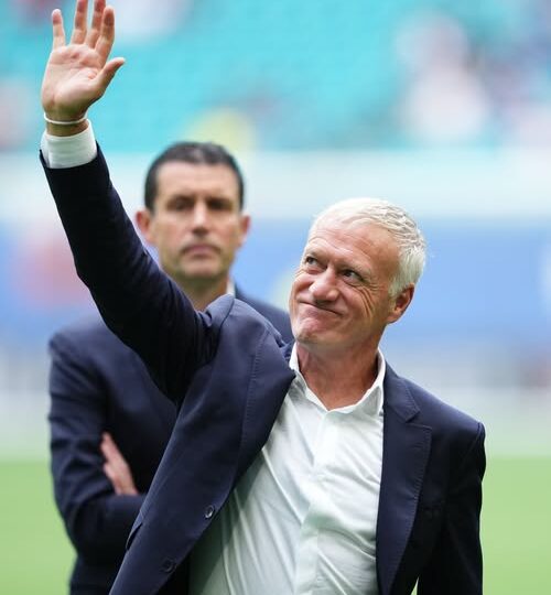 La Fédération française de football rend un hommage à Didier Deschamps