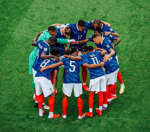 Mondial 2026 : Macron remercie les Bleus et félicite l&rsquo;Espagne