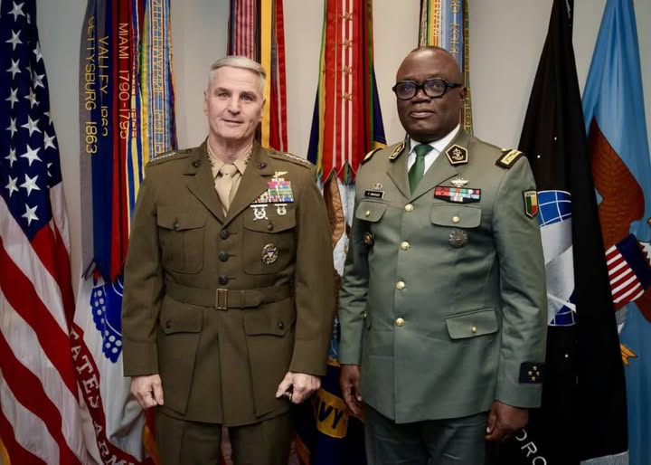 Coopération militaire : Le Général Fructueux Gbaguidi en visite au Pentagone