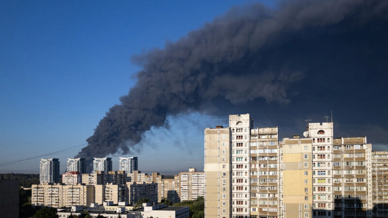 Guerre en Ukraine : Le bilan de la frappe sur un dépôt de munitions près de Kiev grimpe à 38 morts