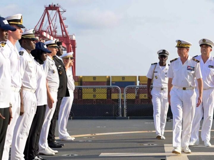France-Bénin/ Sécurité maritime : 35 stagiaires formés à bord du Mistral