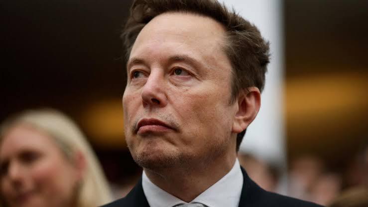 Guerre en Ukraine: Elon Musk réclame le départ de Zelensky