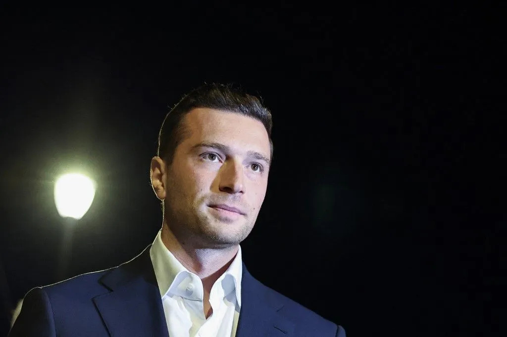 France : Jordan Bardella contre-attaque après les accusations de Mediapart
