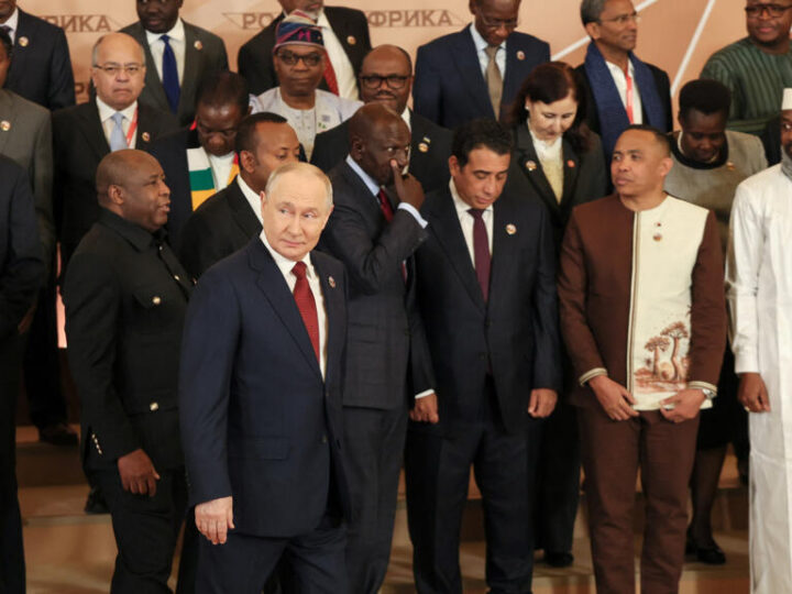 Sommet Russie-Afrique: A Moscou, Poutine plaide pour une Afrique plus influente