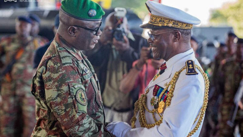 Forces navales béninoises : Le contre-amiral Fernand Maxime Ahoyo fait ses adieux aux armes