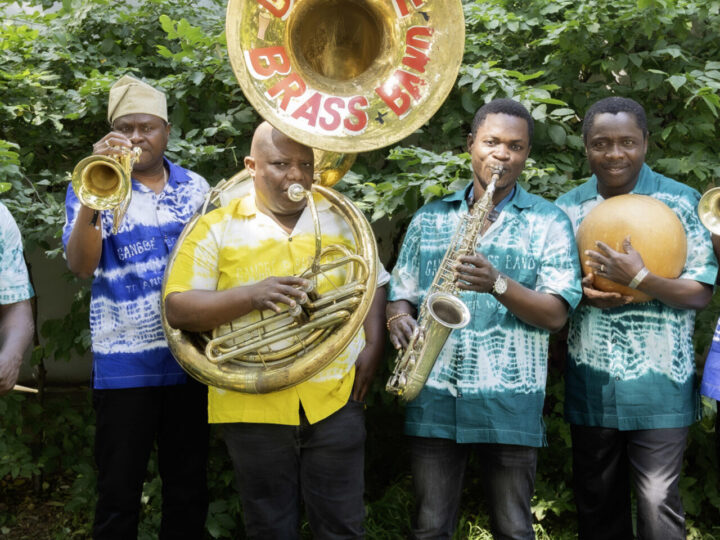 France : Six musiciens béninois menacés d’expulsion